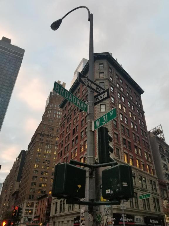 Studio In Herald Square Appartamento New York Esterno foto